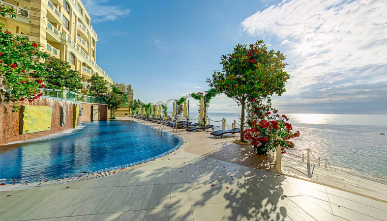 Luxury 1BD Ap In Private Lamer Complex - First Line, Pool and Private Beach. — photo 2