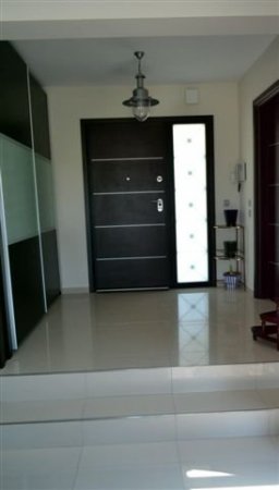 5 STARLUXURY MODERN GALLERY VILLA WITH GUEST HOUSE & PRIVATE POOL — photo 3