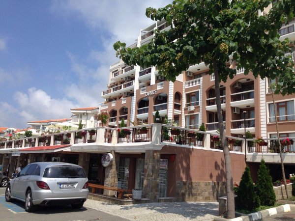 one-bedroom apartment by the sea — photo 4