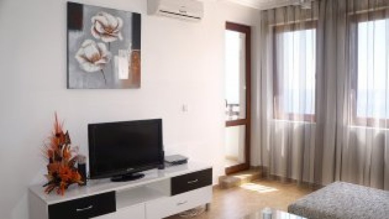 Apartment with 2 bedrooms in Sveti Vlas — photo 3