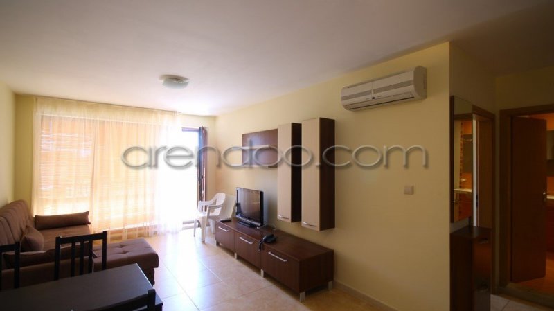 One bedroom apartment in River Park complex — photo 3