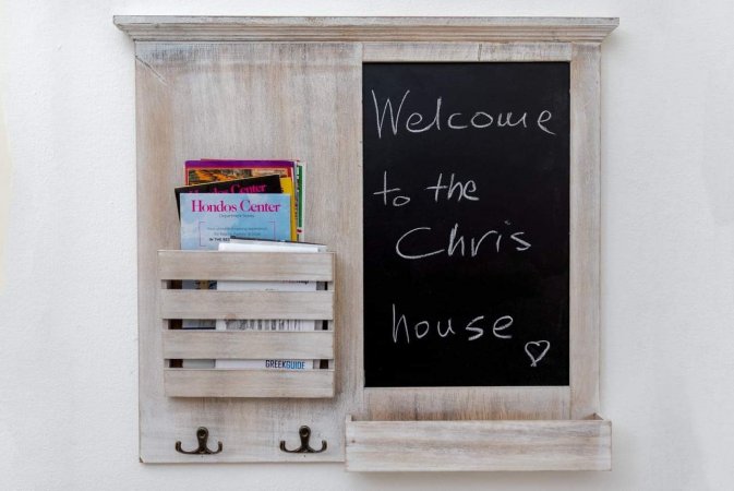 Chris’s home-5’from Egaleo Metro — photo 2