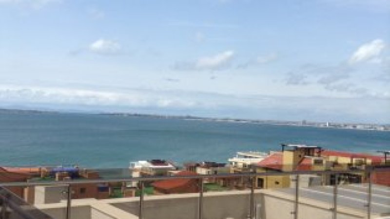 Two bedroom apartment with sea view. Just 50m from the sea — photo 3