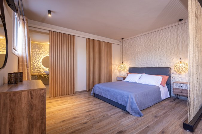 ⭐ Sandy Suite ★ Jacuzzi - 10min walk Ipsos beach ★ — фото 1