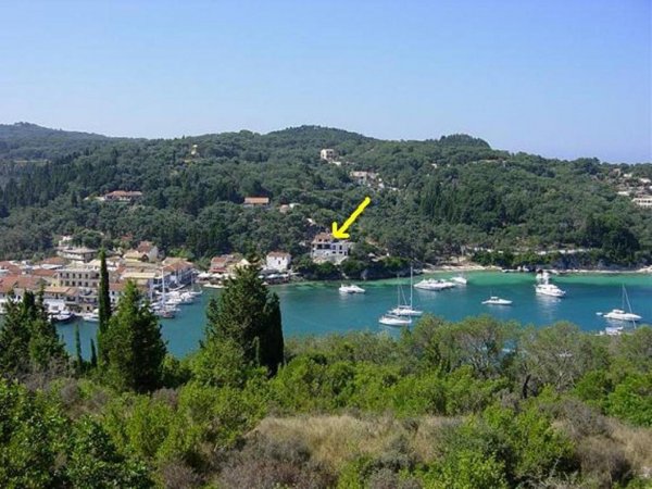 ΑΣΠΡΟ ΣΠΙΤΙ — photo 2