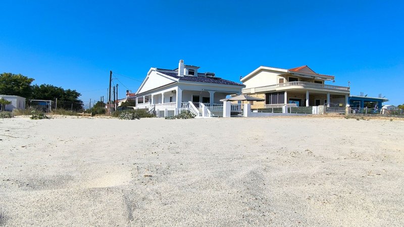 Thea Beach Villa — photo 4