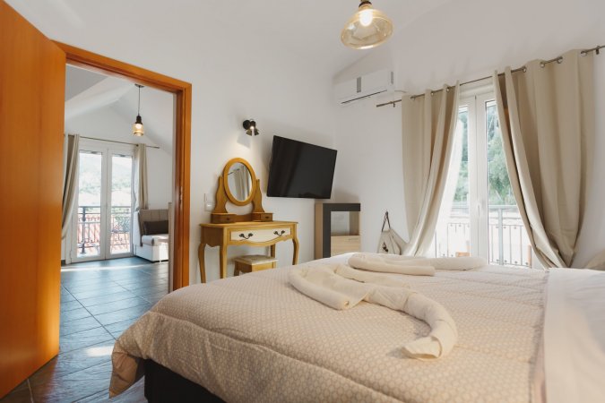 Odysseas Suite ( Stellatos House ) — photo 1