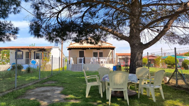 Konstantina First Line Mandra Beach — photo 3
