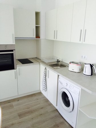 Bijou Apartment — photo 2