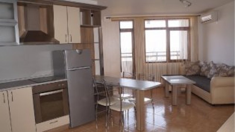 Two bedrooms apartment — photo 2