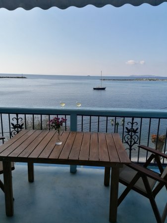 "EFTOPIA" SEA FRONT APARTMENT — photo 1
