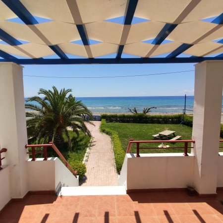 Luxurius Villa — photo 1