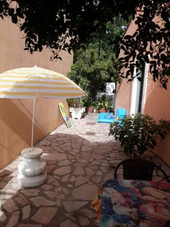 Cozy cottage 100m from Beach. — photo 3