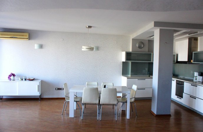 One bedroom apartment in complex Martinelly — photo 2