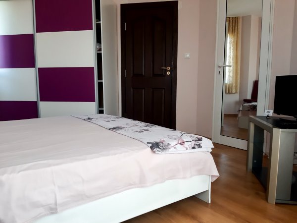 Double room with a view to Strandzha mountain in Rezvaya house — photo 4