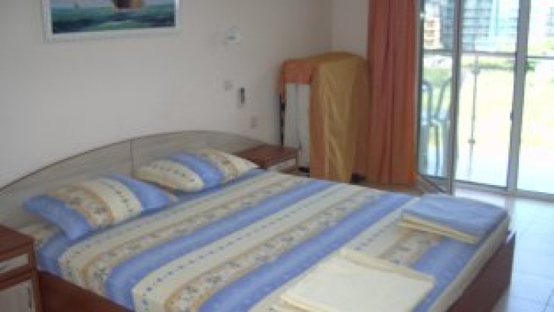 Apartment in Premorsko city — photo 4