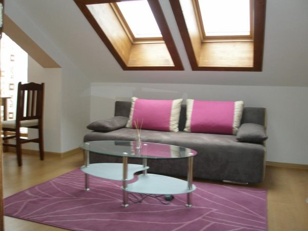 Spacious attic apartment in Bansko — photo 1