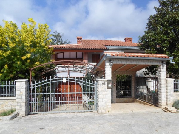 Dream vacations in apartment A1 villa MaVeRo 150 m fare from the beach