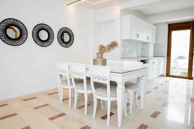 Beach Villa with 3 Bedrooms [W Villas] — photo 4
