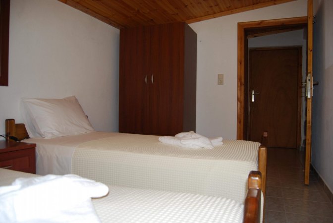 Lucky farm house — photo 3