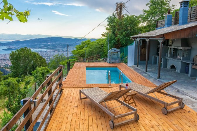 Anna's Poolside Villa — photo 3