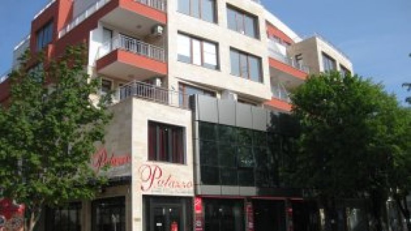 Квартира в центре г. Несебр, 250 м. от моря