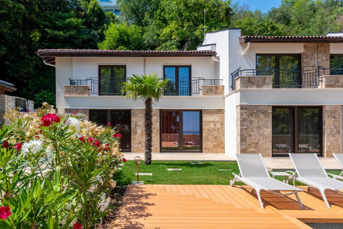 Hope I Suite / Balkida Residence / Pool — photo 3