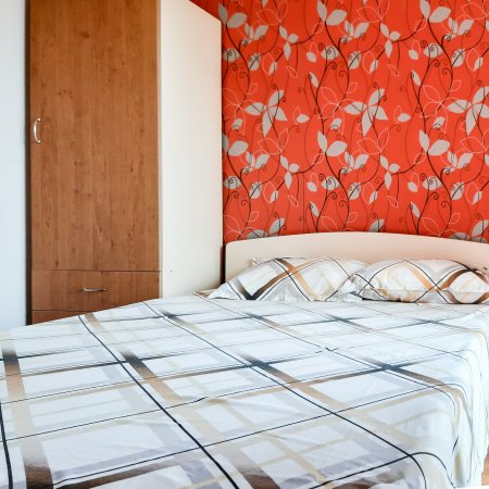 Two bedroom apartment in Rezvaya house — photo 5