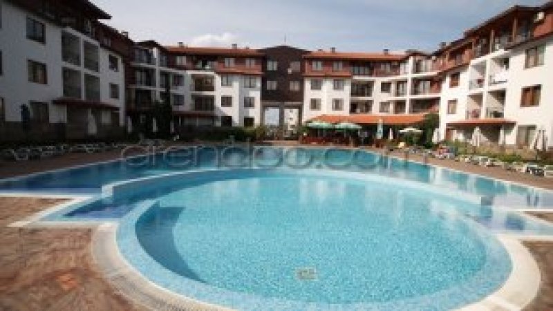 Apartment with 2 bedrooms in Apolon 3 complex — photo 1
