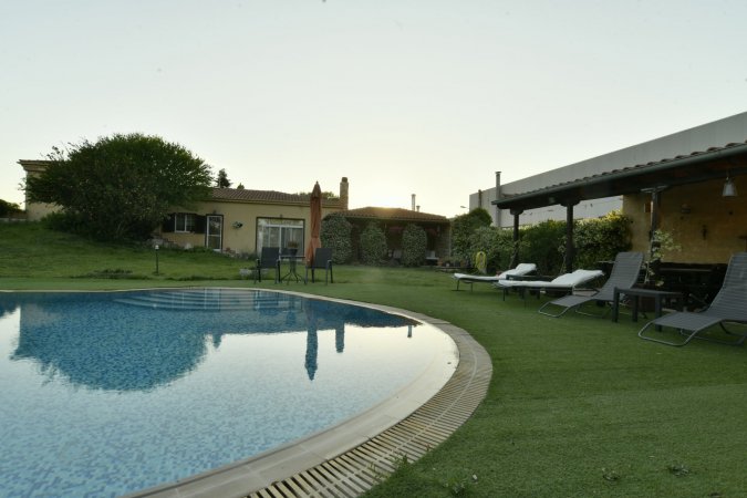 Luxury Villa with large private Swimming Pool — photo 2