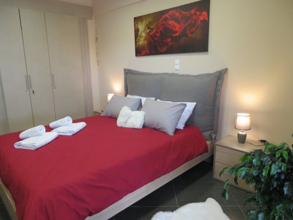 OLIVE GREEN APARTMENT near airport — photo 6