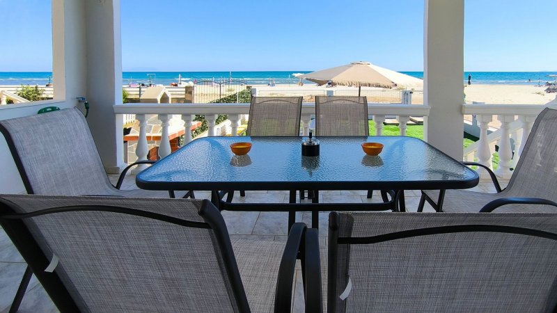 Thea Beach Villa — photo 5