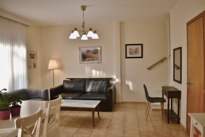 Kripis House Pefkohori-with private Parking
