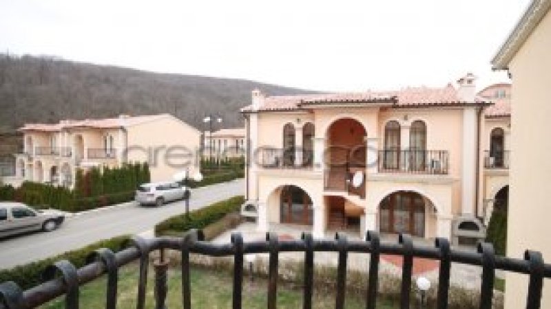 Apartment with 1 bedroom in Villa Romana complex — photo 4