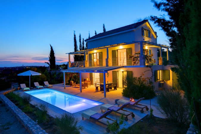 Ideales Resort Deluxe 3 bedroom villa Asterias — photo 2