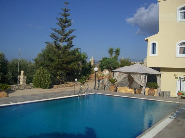 Villa Thymarmi Paradise with private swimming pool — photo 6