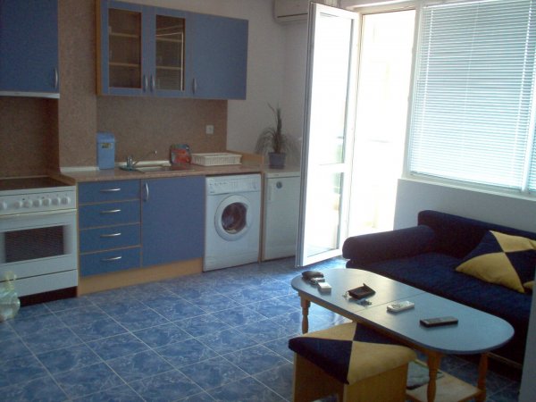 Apartment in Mercurii 3 — photo 3