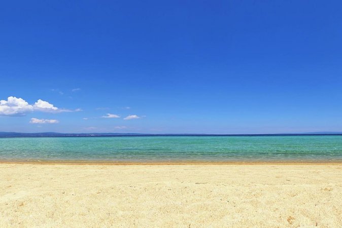 Beachfront house with amazing view of Diaporos Island, Greece — photo 6