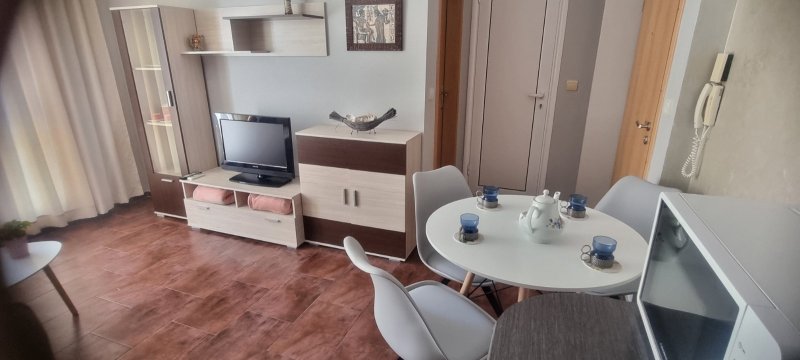 Apartment SARA 1-2 - Pomorie next to the beach — photo 4