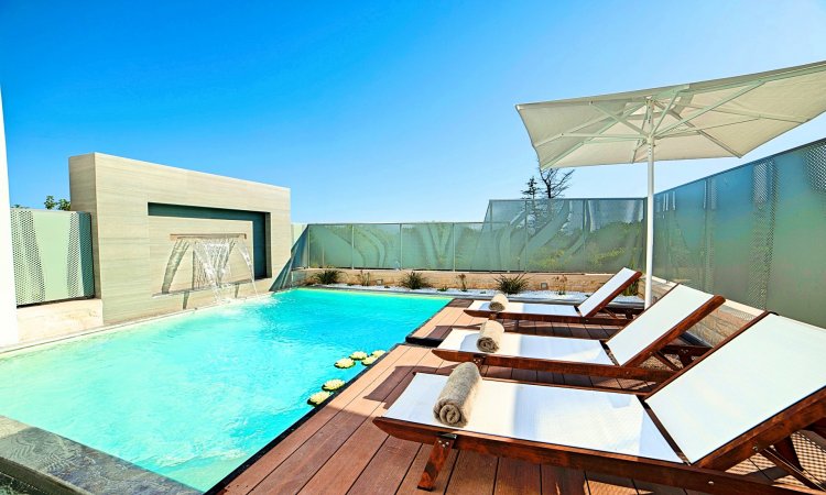 Perla Nera Villa Heated Pool — фото 4