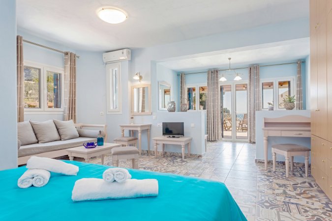 Stafylos Suites & Boutique Hotel — photo 4