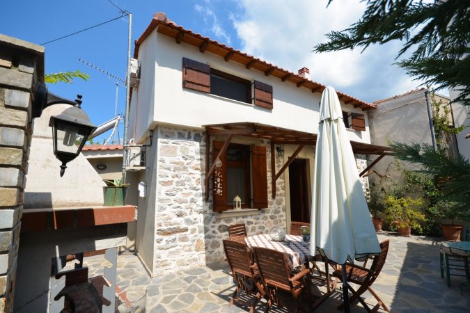 Two-storey house with loft at Agria,Volos — photo 1