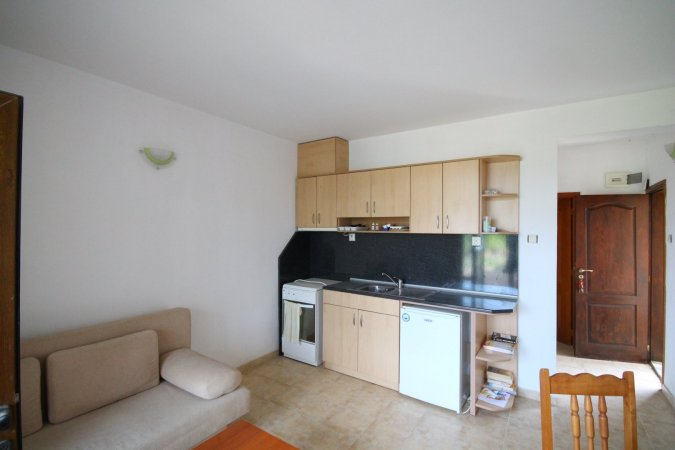 One bedroom ground floor apartment in Yalta — photo 6