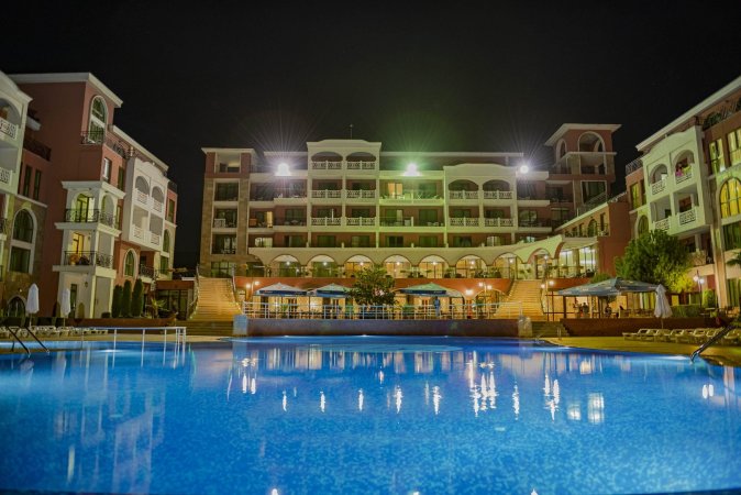 SAINT George * Menada Apartments pool view apartment — фото 4