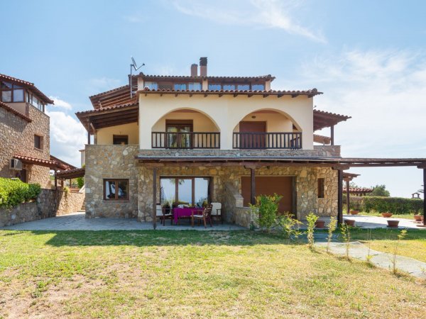 Akrogiali Villas VI, Posidi
