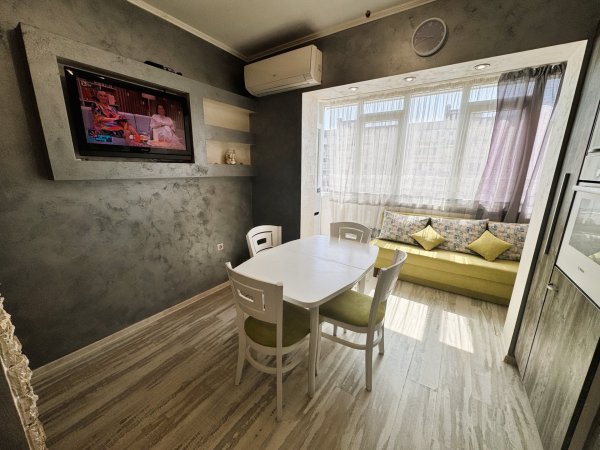 1BR Apartment Next to Grand Mall Varna — фото 1