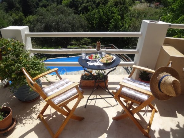 VILLA ZOI    WITH POOL IN QUIET VILLAGE SLEEPS 2 - 8 IN BEDS — photo 1