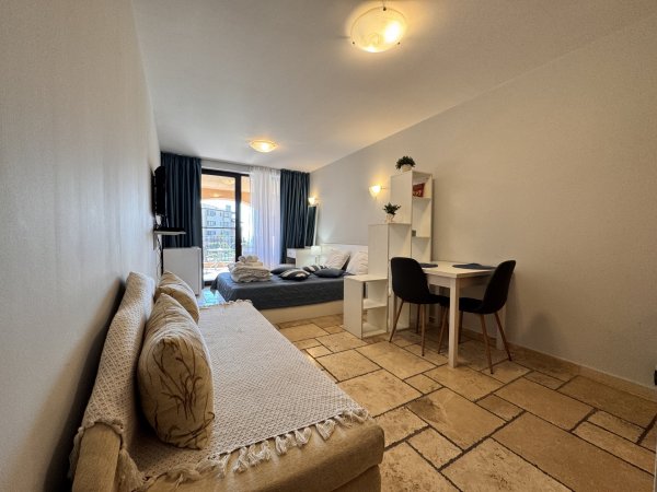 Sunny Studio w/ Pool View | Kaliakria — fotografie 6