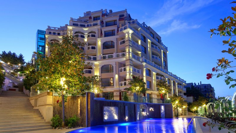 Luxury & panoramic apartment on La Mer beachfront. — photo 1