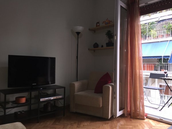 Acropolis Koukaki Two-Bedrooom Cozy Apartment — фото 4